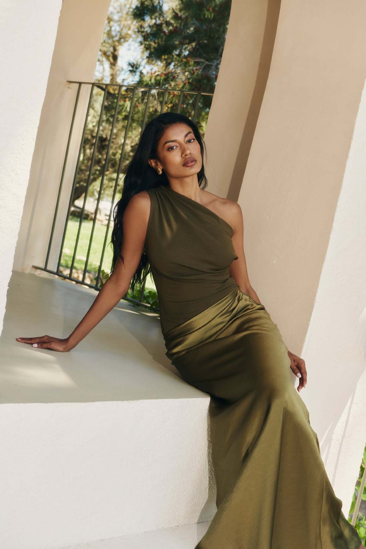 Marcelia Backless Hip Skirt Maxi Dress